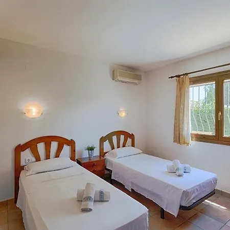 Apartament Bram 6 *
