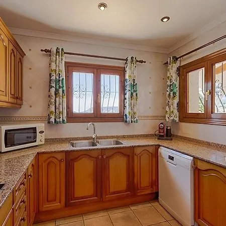 Bram 6 Apartament *